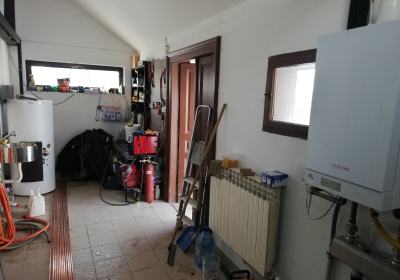 Stambena kuca u surcinu
